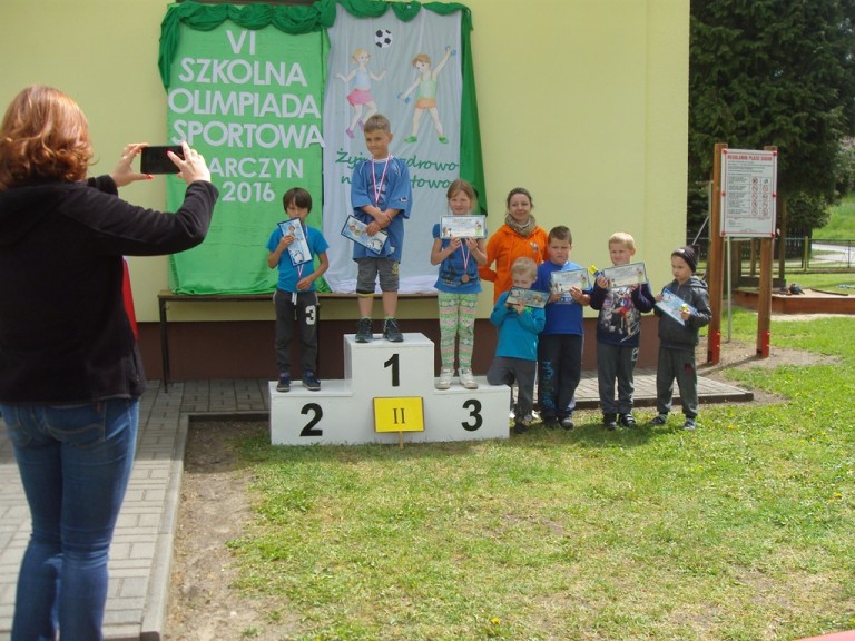 SZKOLNA  OLIMPIADA  SPORTOWA