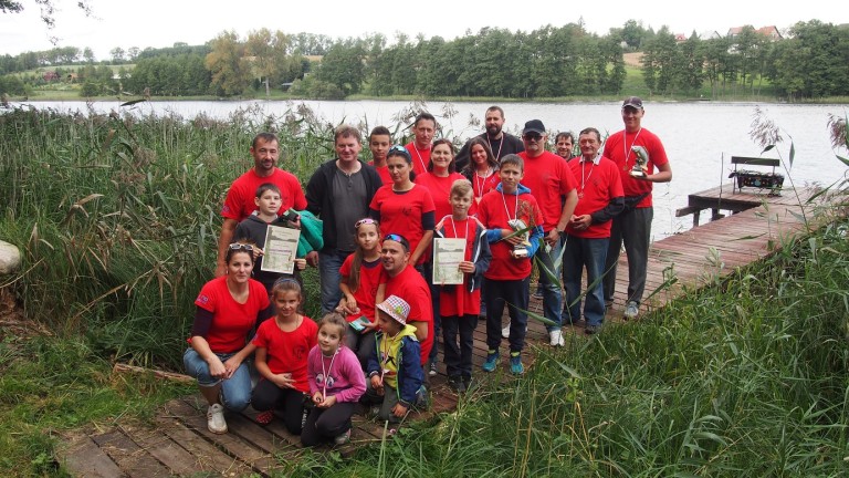 RODZINNE ZAWODY WĘDKARSKIE na Jeziorze Liniewskim