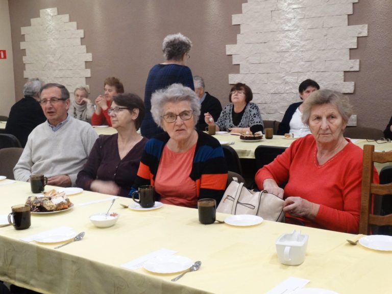 Spotkanie klubu seniora w Liniewie
