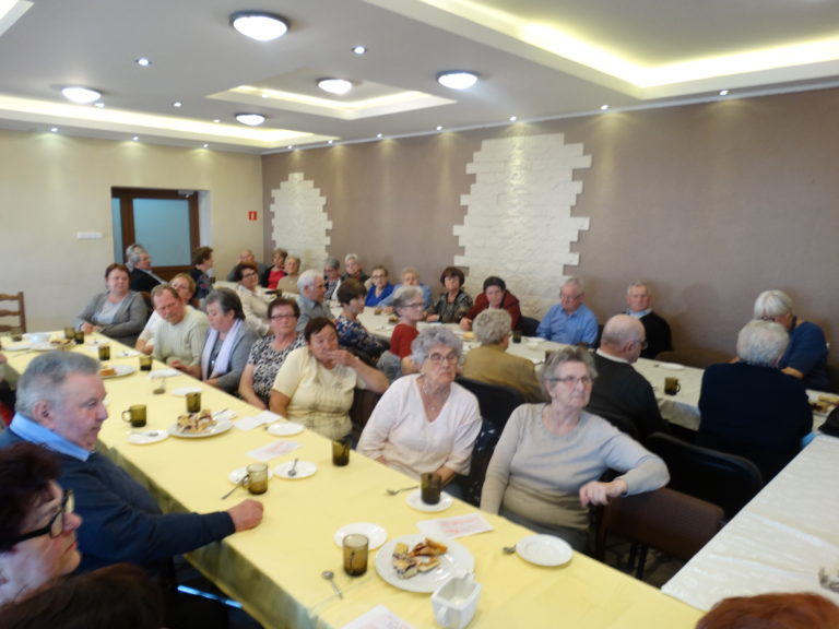 Spotkanie seniorów z Liniewa w GOKSiR