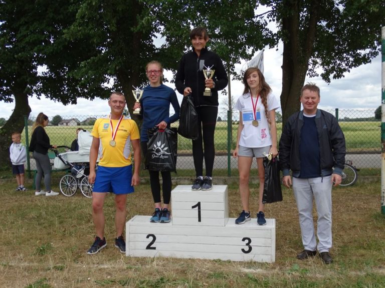 BIEGI I NOC ŚWIĘTOJAŃSKA W LINIEWIE