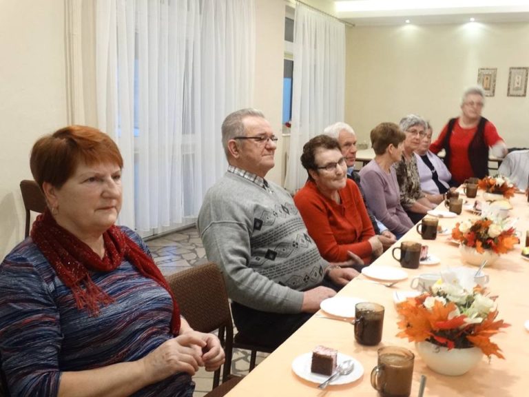 Czwartkowe spotkanie Klubu Seniora w Liniewie 8 listopada