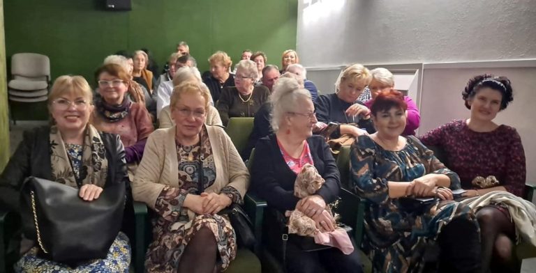 Wyjazd na spektakl „Znaczek miłości”