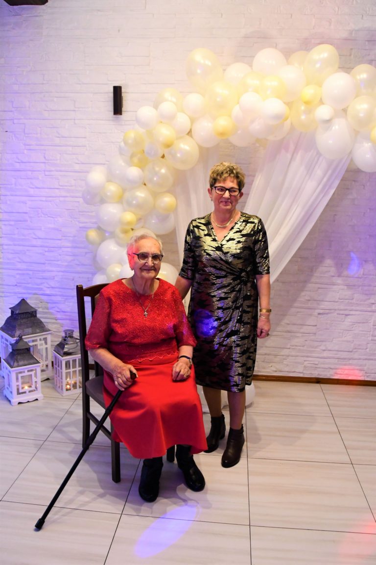 100 lat brzmi naprawdę pięknie!