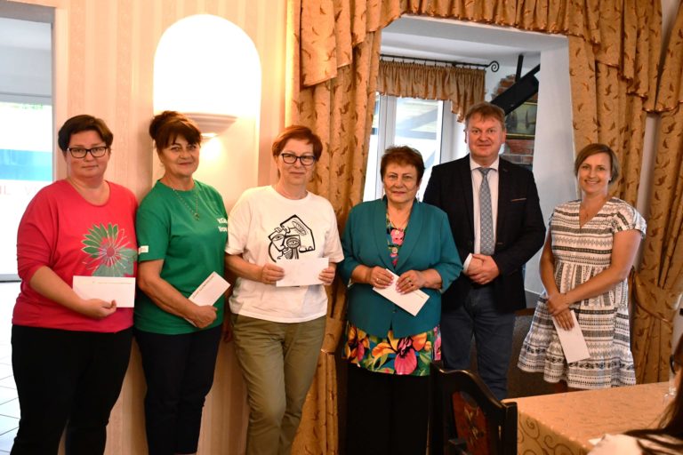 Oficjalne rozpoczęcie lata czyli KGW otworzyły sezon wspaniałą zabawą