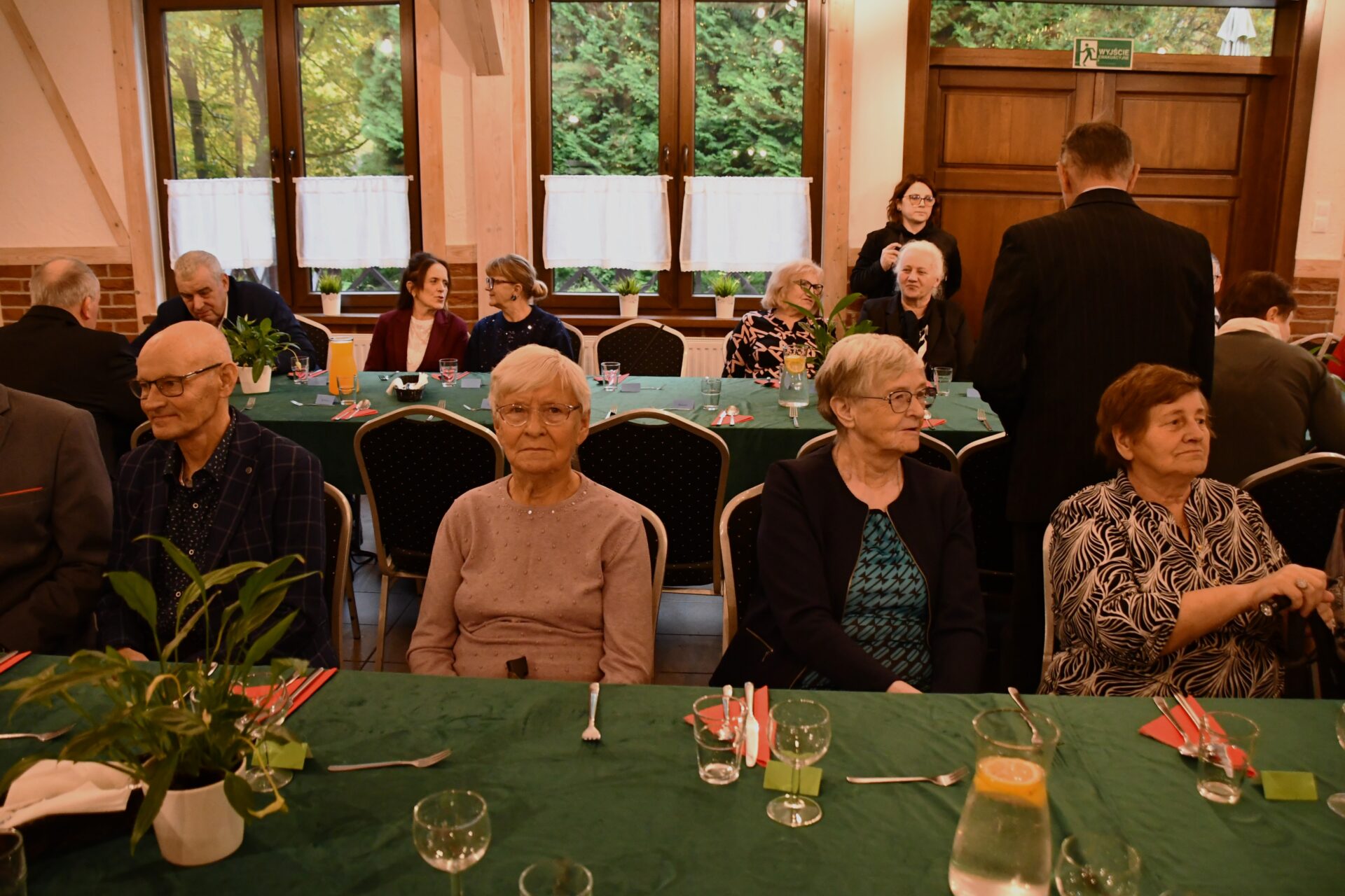 i22